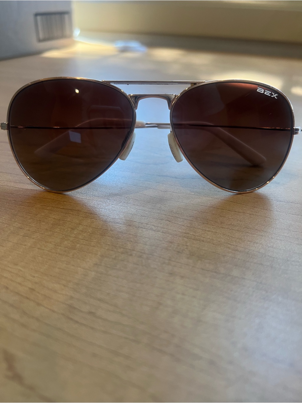 Lightly Worn Womenâs Bex Wesley Rose Gold Aviator Sunglasses